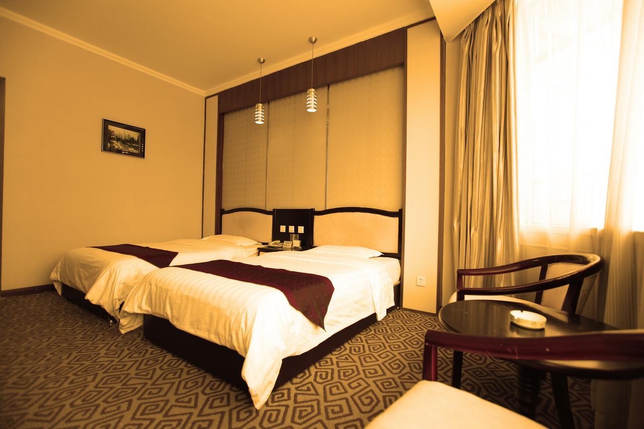 Huashan Jinsui Hotel Huayin Exterior photo