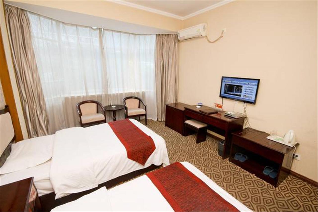 Huashan Jinsui Hotel Huayin Exterior photo